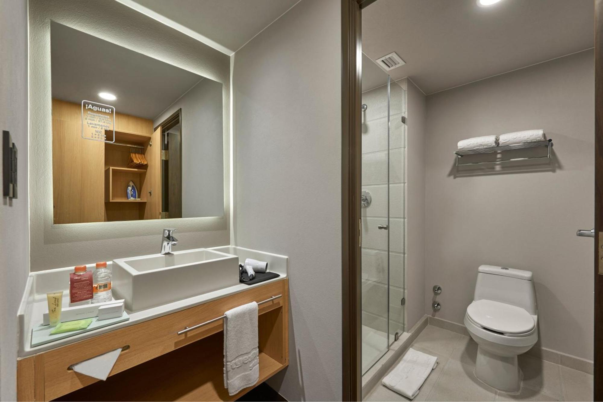 City Express Suites By Marriott Cancun Aeropuerto Ngoại thất bức ảnh